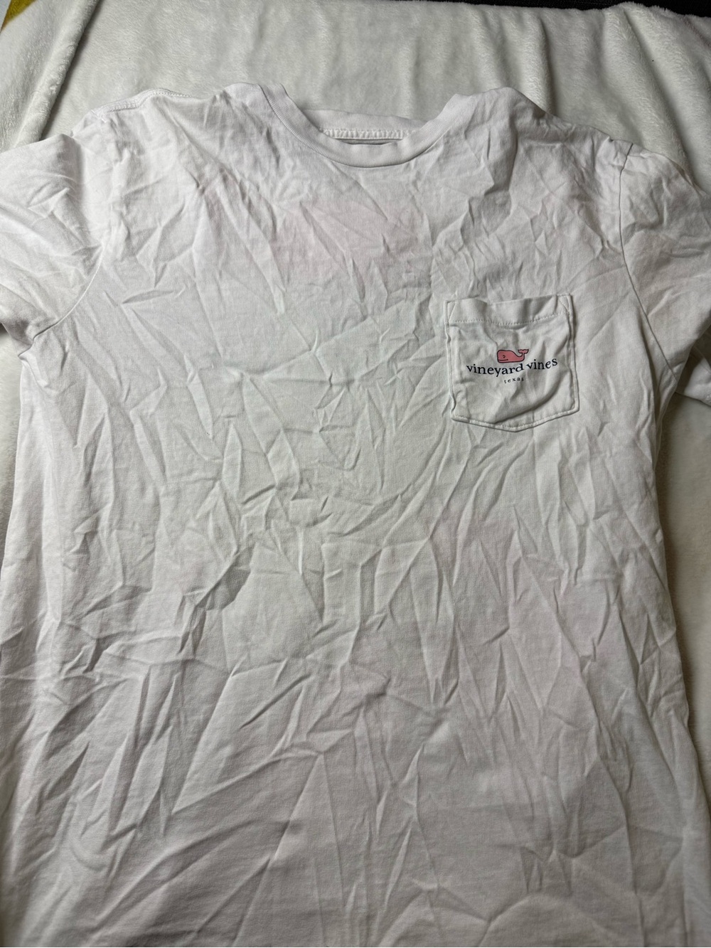 Vineyard Vines White Pocket Tee - unisex